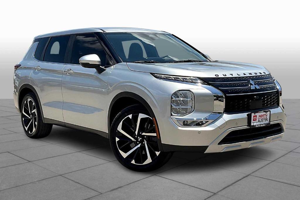 used 2022 Mitsubishi Outlander car, priced at $20,428