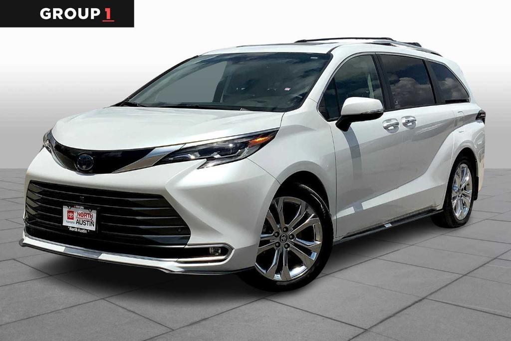 used 2022 Toyota Sienna car, priced at $45,950