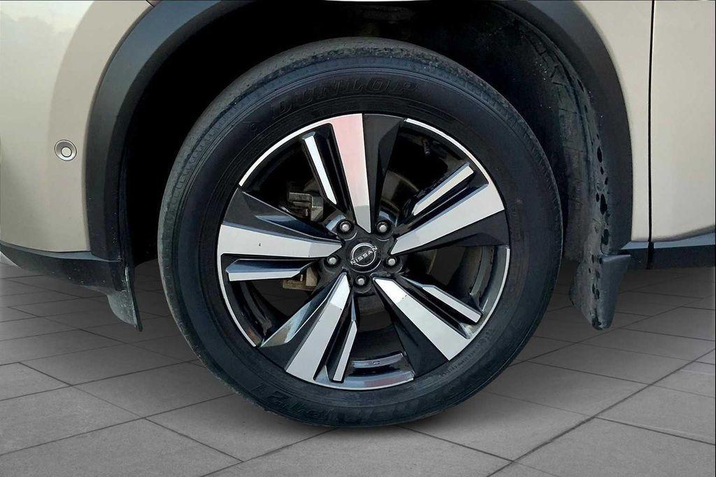 used 2023 Nissan Rogue car, priced at $27,487