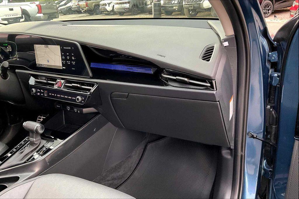 used 2025 Kia Niro car, priced at $34,422