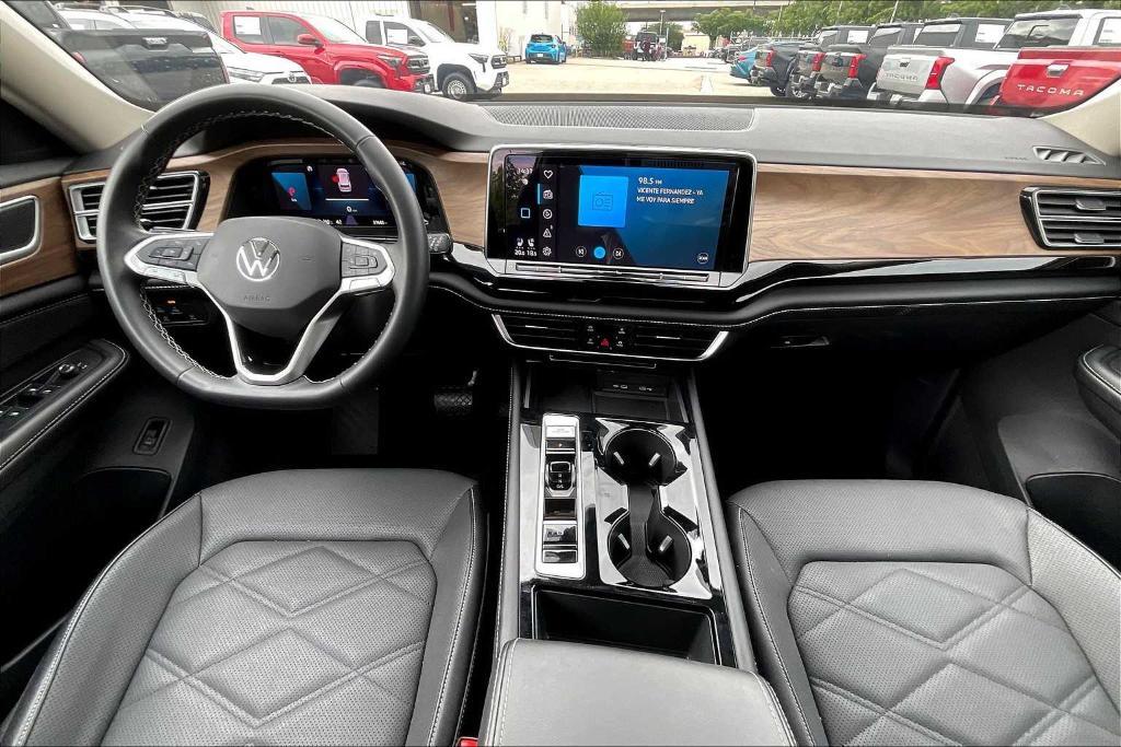 used 2024 Volkswagen Atlas car, priced at $34,980
