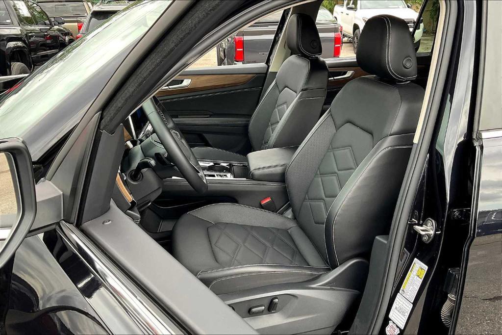 used 2024 Volkswagen Atlas car, priced at $34,980