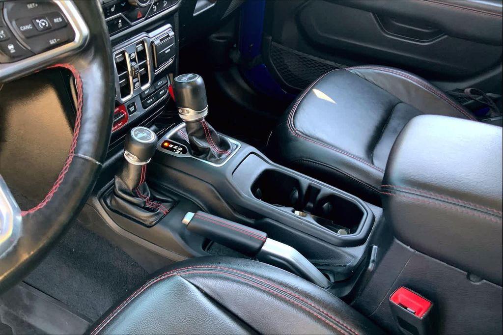 used 2019 Jeep Wrangler Unlimited car, priced at $31,889