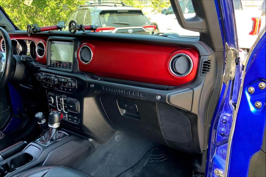 used 2019 Jeep Wrangler Unlimited car, priced at $31,889