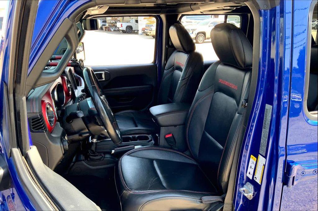 used 2019 Jeep Wrangler Unlimited car, priced at $31,889