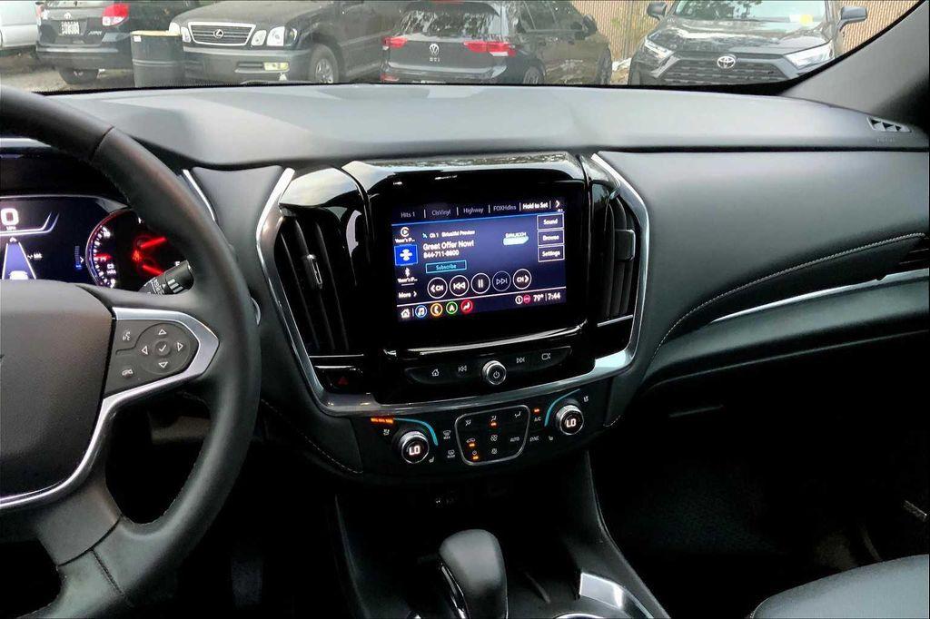 used 2023 Chevrolet Traverse car, priced at $40,621