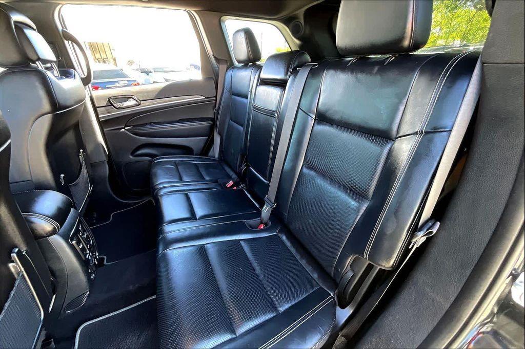 used 2021 Jeep Grand Cherokee car, priced at $20,899