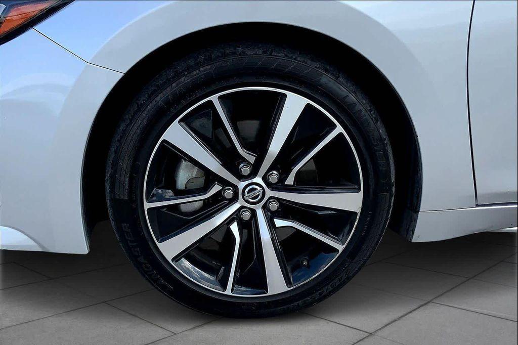 used 2022 Nissan Maxima car, priced at $22,599