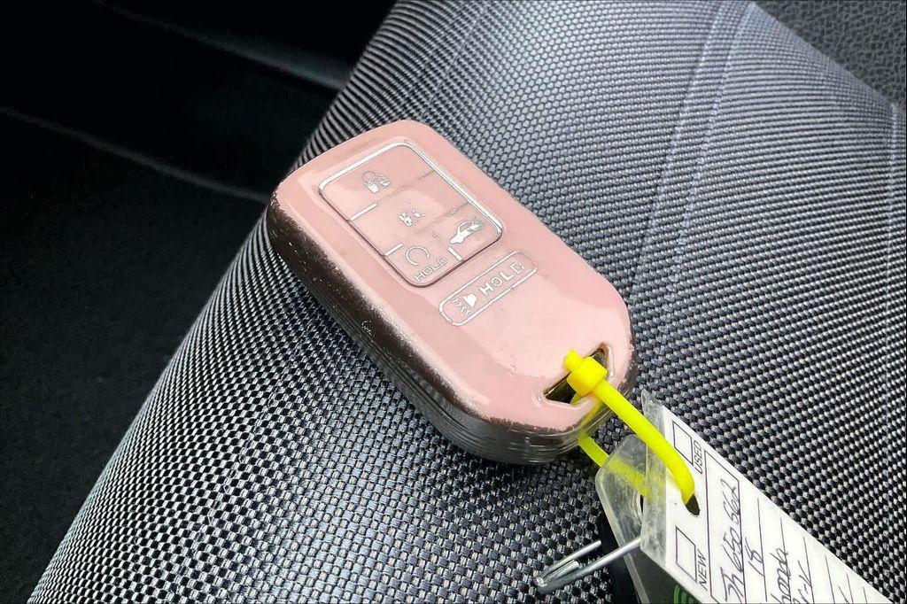 used 2018 Honda CR-V car, priced at $18,988