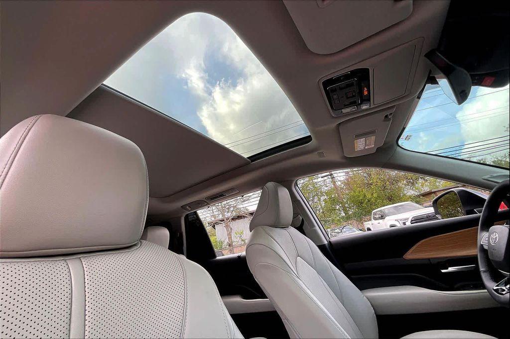 used 2025 Toyota Grand Highlander car, priced at $55,408