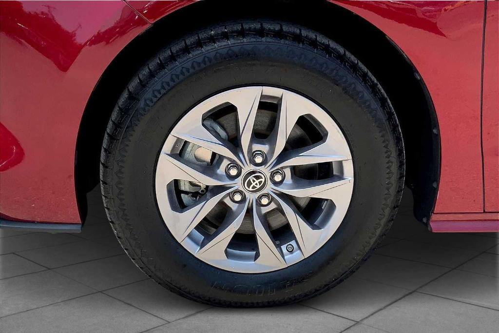 used 2023 Toyota Sienna car, priced at $39,999