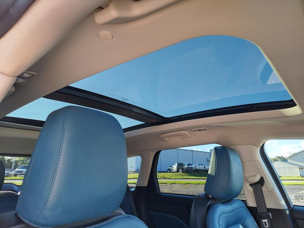 used 2021 Lincoln Corsair car, priced at $25,409