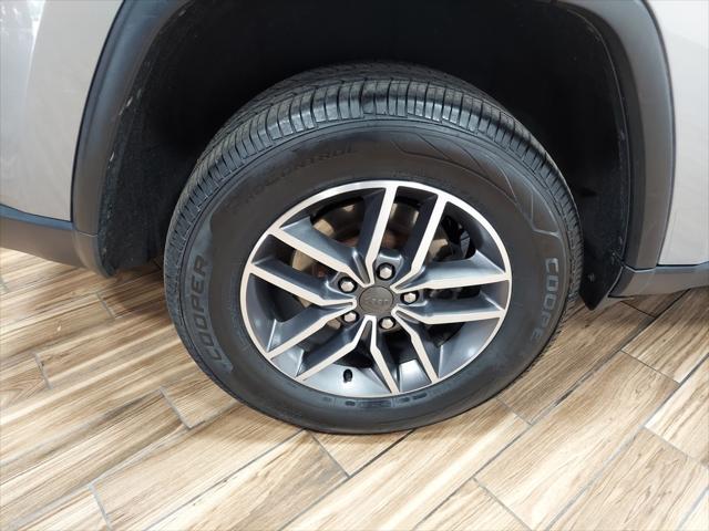 used 2020 Jeep Grand Cherokee car, priced at $20,080