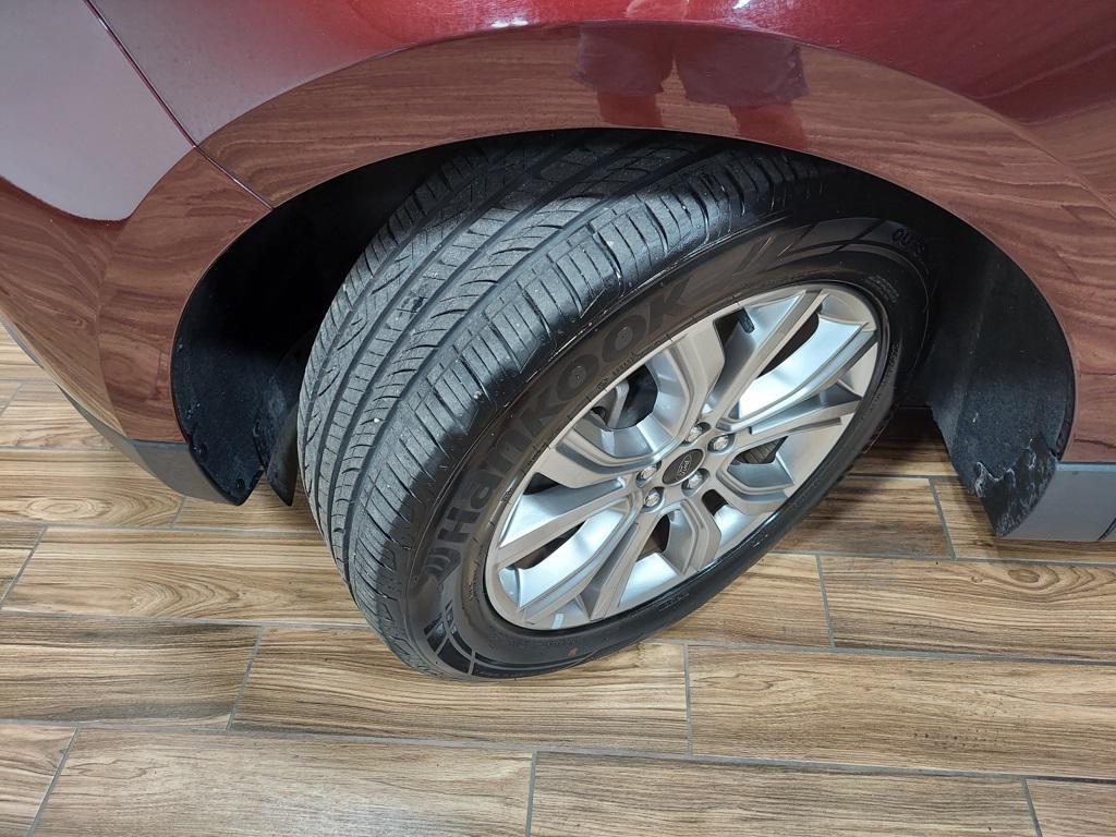 used 2024 Ford Edge car, priced at $29,999