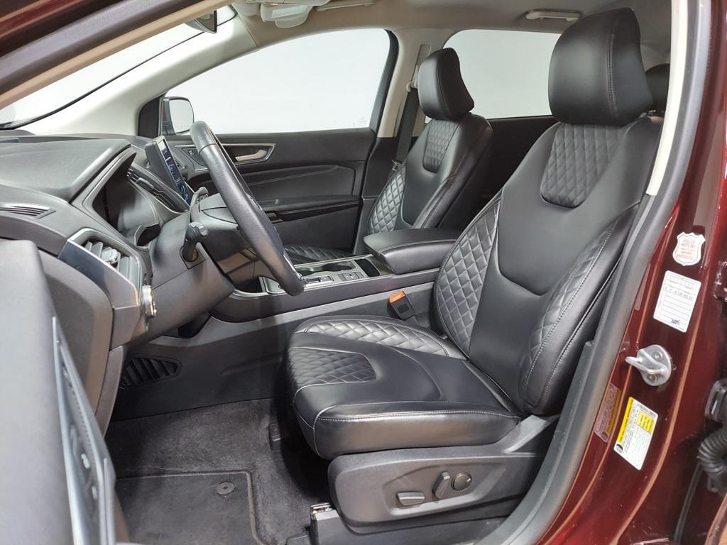 used 2024 Ford Edge car, priced at $29,999
