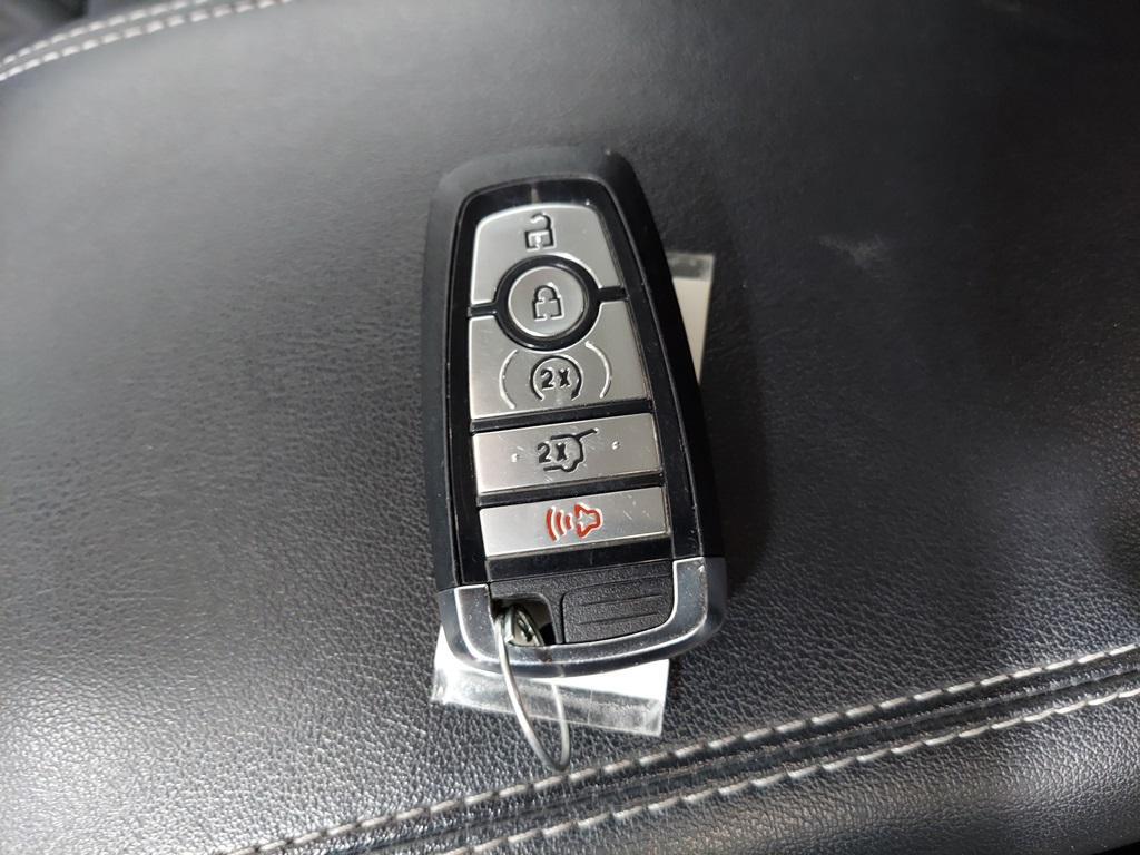 used 2024 Ford Edge car, priced at $29,999