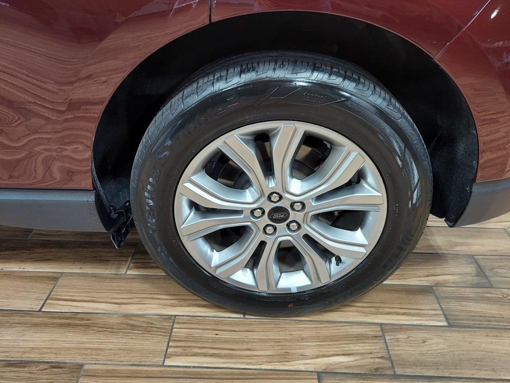 used 2024 Ford Edge car, priced at $29,999