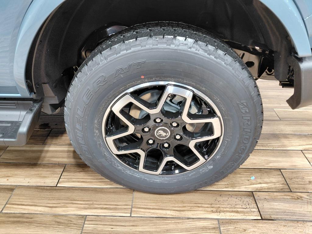 new 2025 Ford Bronco car, priced at $56,671