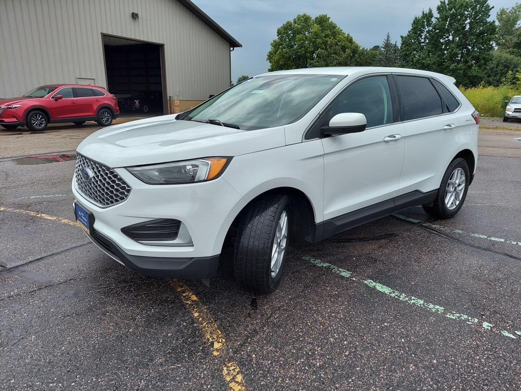 used 2024 Ford Edge car, priced at $26,972