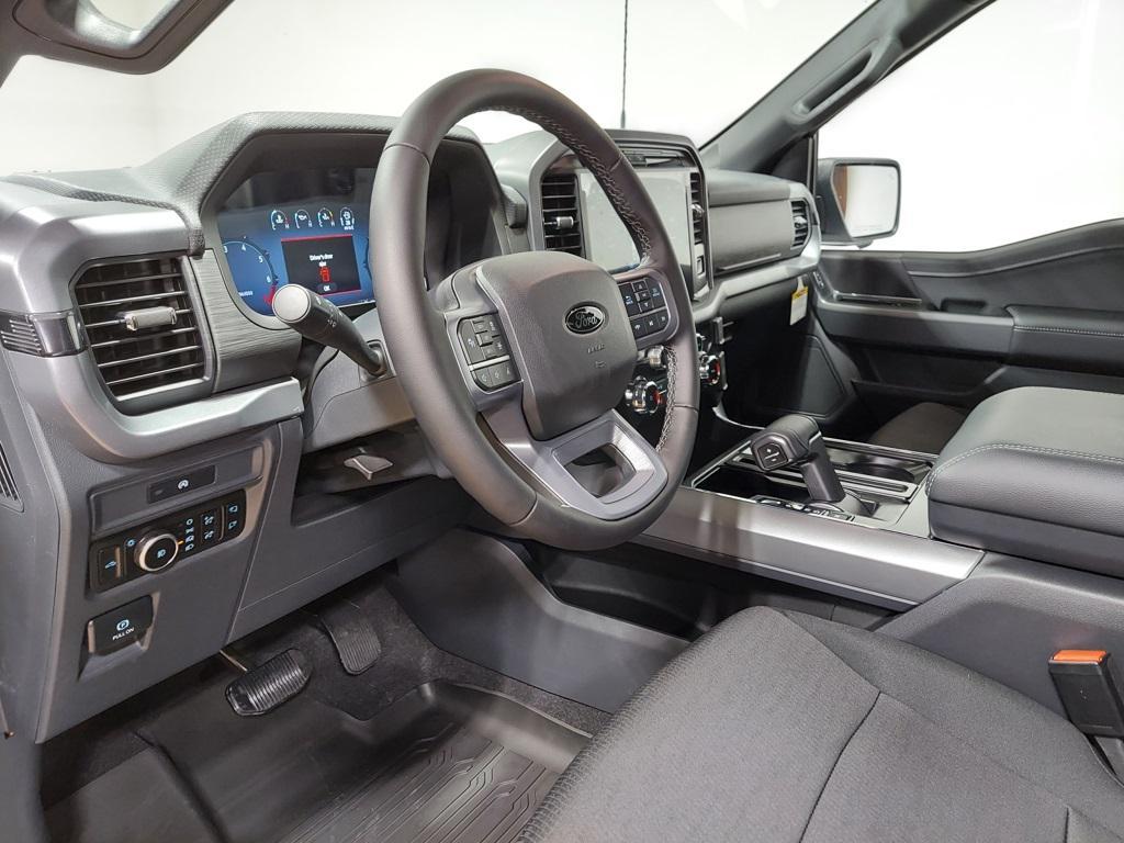 new 2025 Ford F-150 car, priced at $62,690