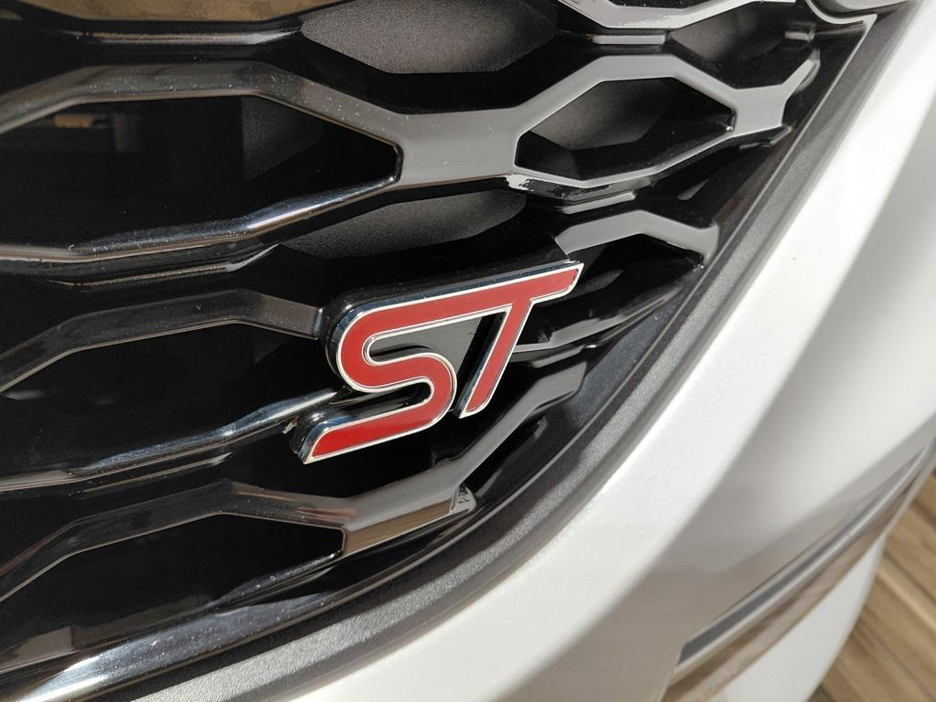 used 2021 Ford Explorer car, priced at $29,799