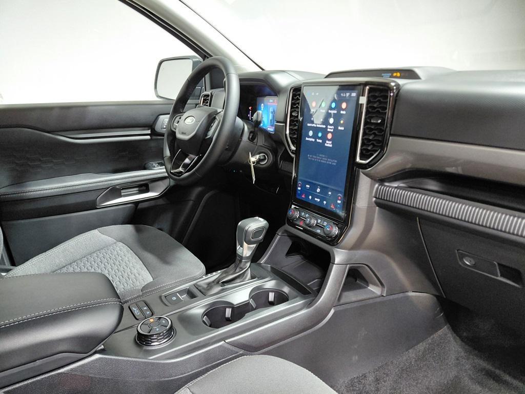 new 2025 Ford Ranger car, priced at $45,237
