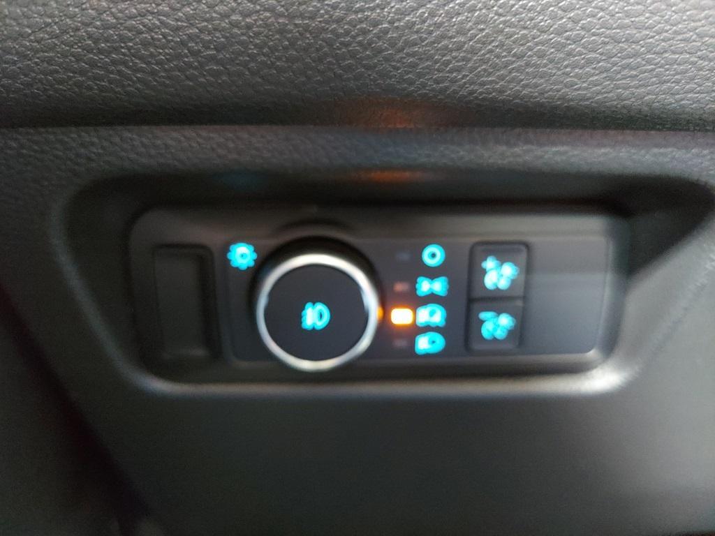 new 2025 Ford Ranger car, priced at $38,000