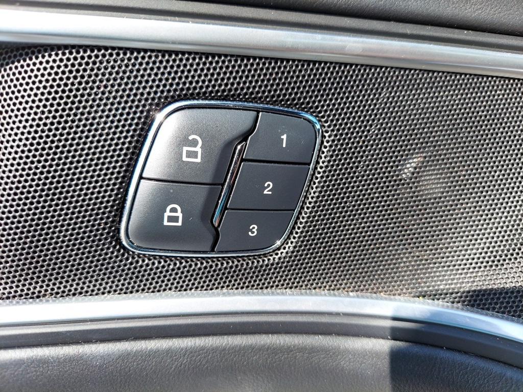 used 2018 Ford Explorer car, priced at $22,744