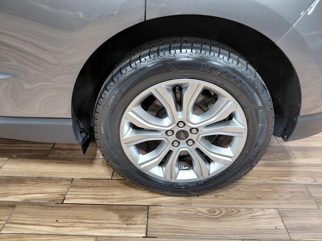 used 2024 Ford Edge car, priced at $29,500