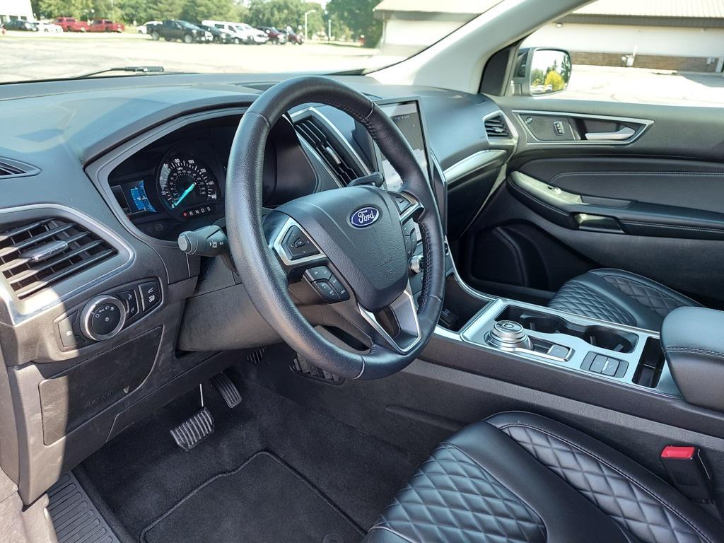 used 2024 Ford Edge car, priced at $31,950