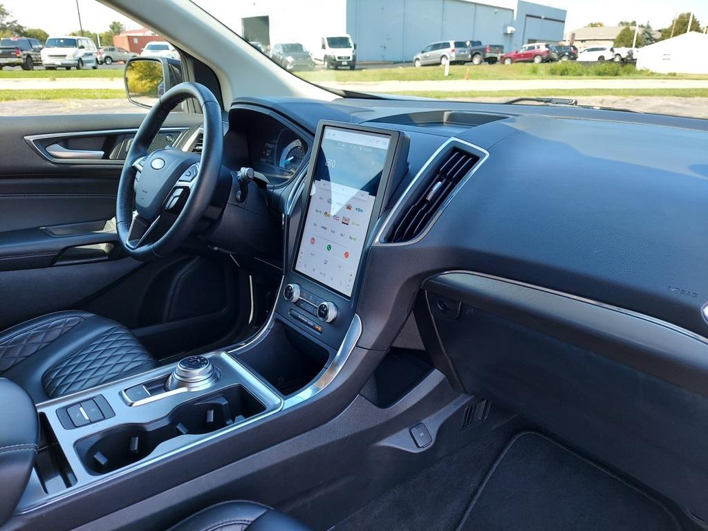 used 2024 Ford Edge car, priced at $31,950