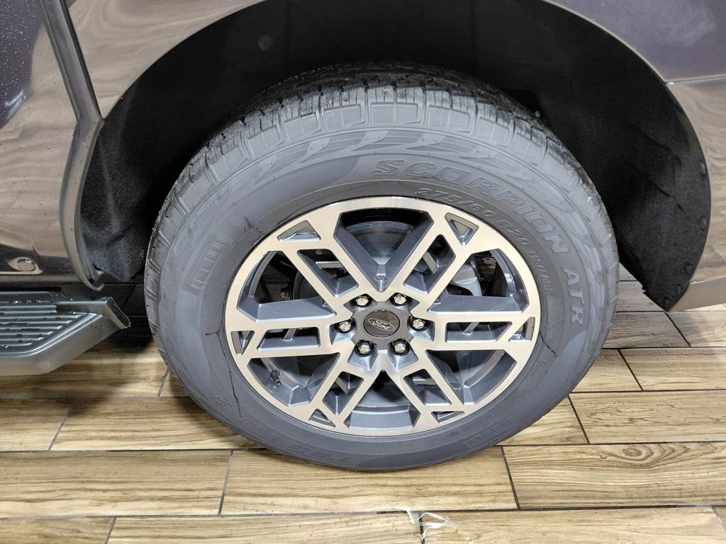 new 2025 Ford Expedition Max car, priced at $73,705