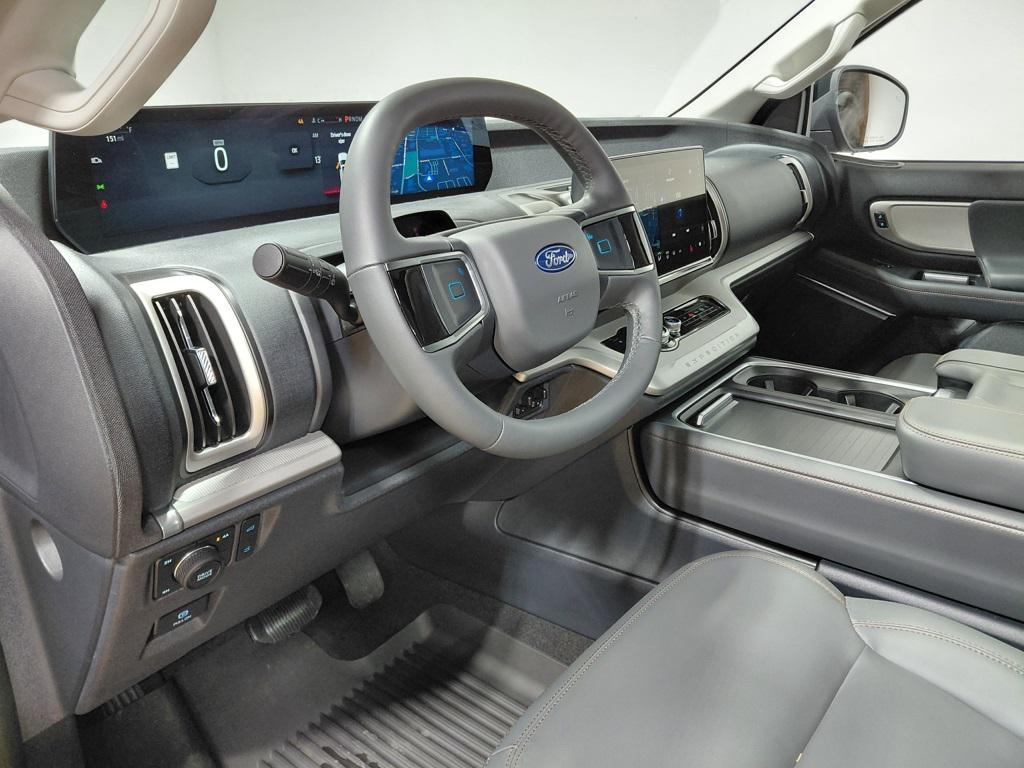 new 2025 Ford Expedition Max car, priced at $73,705