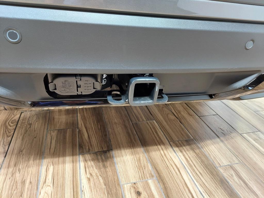 new 2025 Ford Explorer car, priced at $51,620