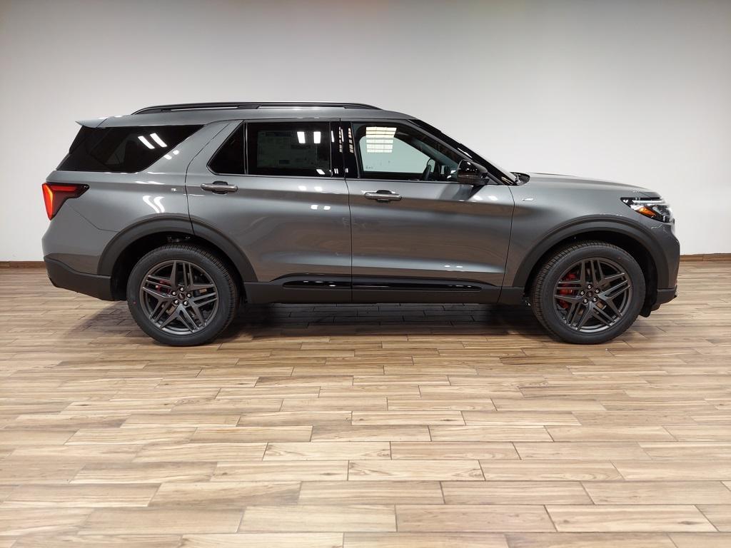 new 2025 Ford Explorer car, priced at $51,620