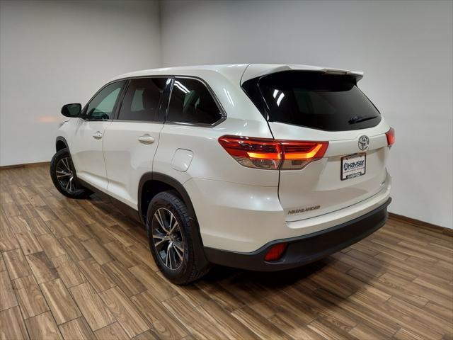 used 2019 Toyota Highlander car, priced at $22,400