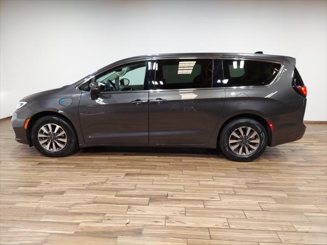 used 2023 Chrysler Pacifica Hybrid car, priced at $24,899