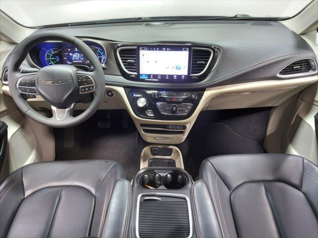 used 2023 Chrysler Pacifica Hybrid car, priced at $24,899