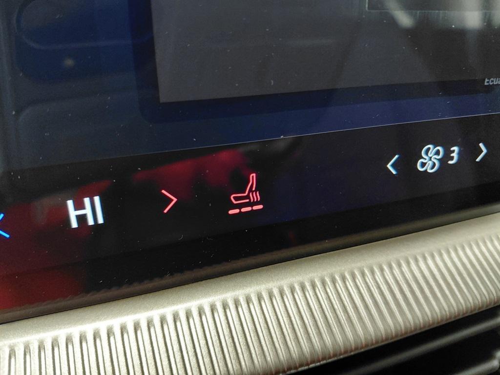 new 2026 Ford Explorer car, priced at $43,272