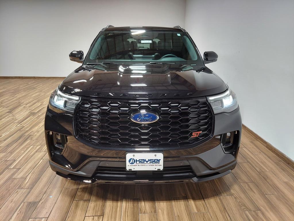 new 2025 Ford Explorer car, priced at $60,392