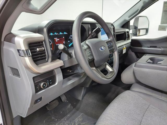 new 2025 Ford F-350 car, priced at $71,552