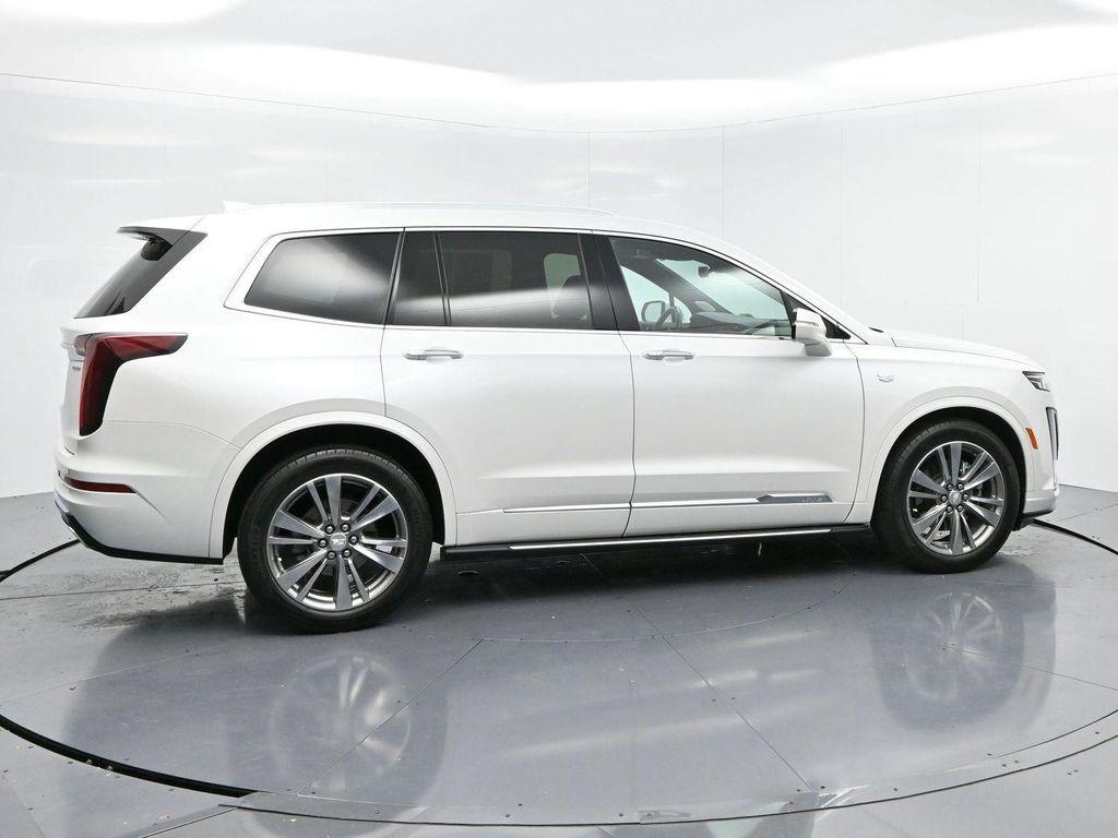 used 2021 Cadillac XT6 car, priced at $33,500