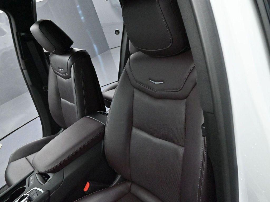 used 2021 Cadillac XT6 car, priced at $33,500