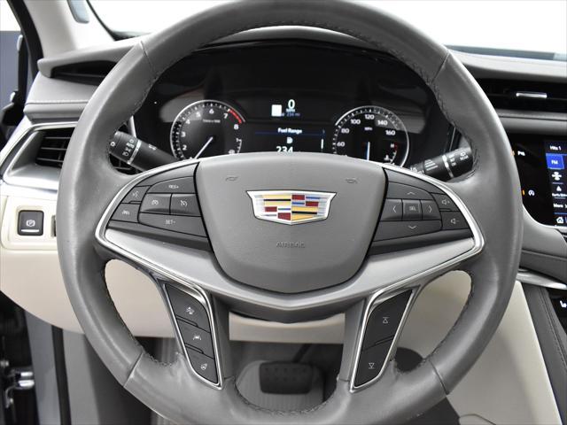 used 2024 Cadillac XT5 car, priced at $44,700