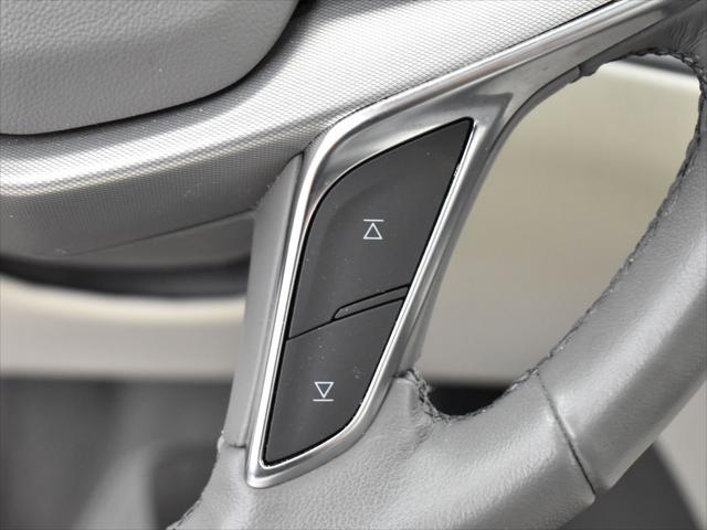used 2024 Cadillac XT5 car, priced at $44,700