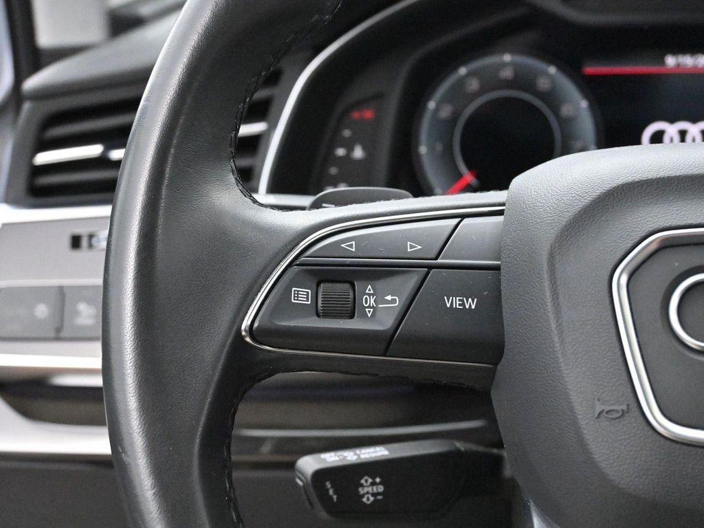used 2022 Audi Q7 car, priced at $25,500