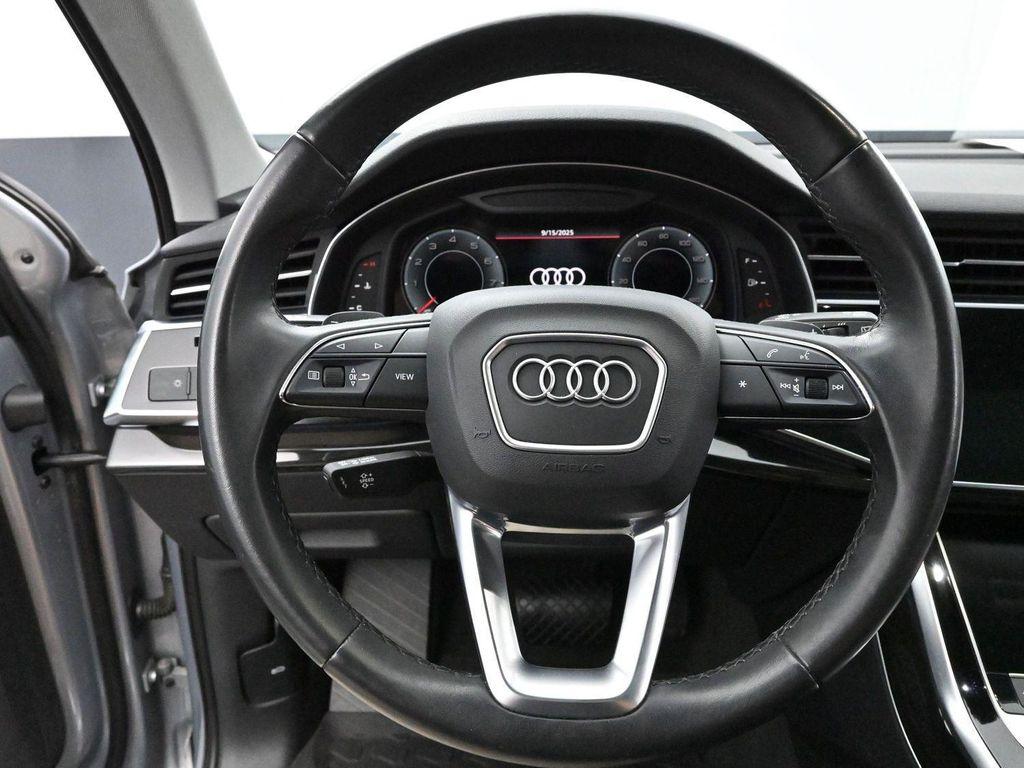 used 2022 Audi Q7 car, priced at $25,500