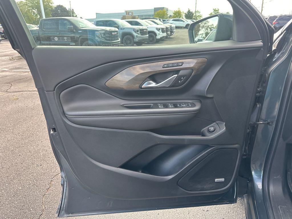 used 2022 GMC Terrain car, priced at $28,000