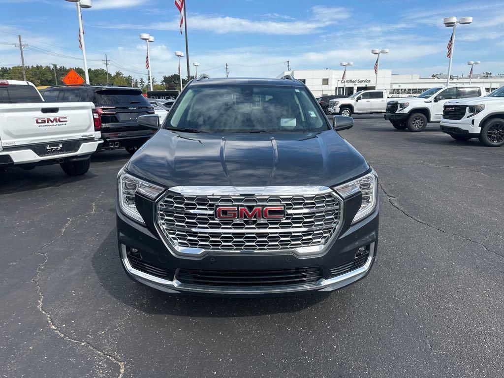 used 2022 GMC Terrain car, priced at $28,000