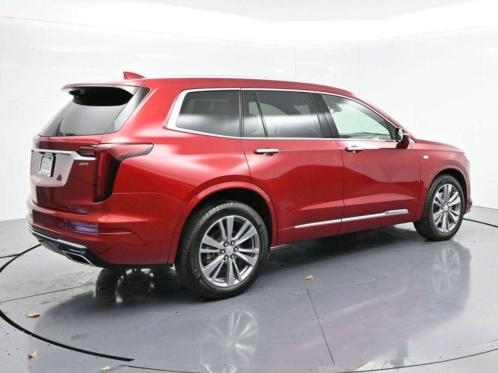 used 2025 Cadillac XT6 car, priced at $51,000